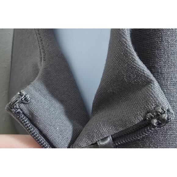 Banana Republic Womens Dress 2 Gray Flattering Sexy Classic Deep V-Neck Stretch - Picture 14 of 14